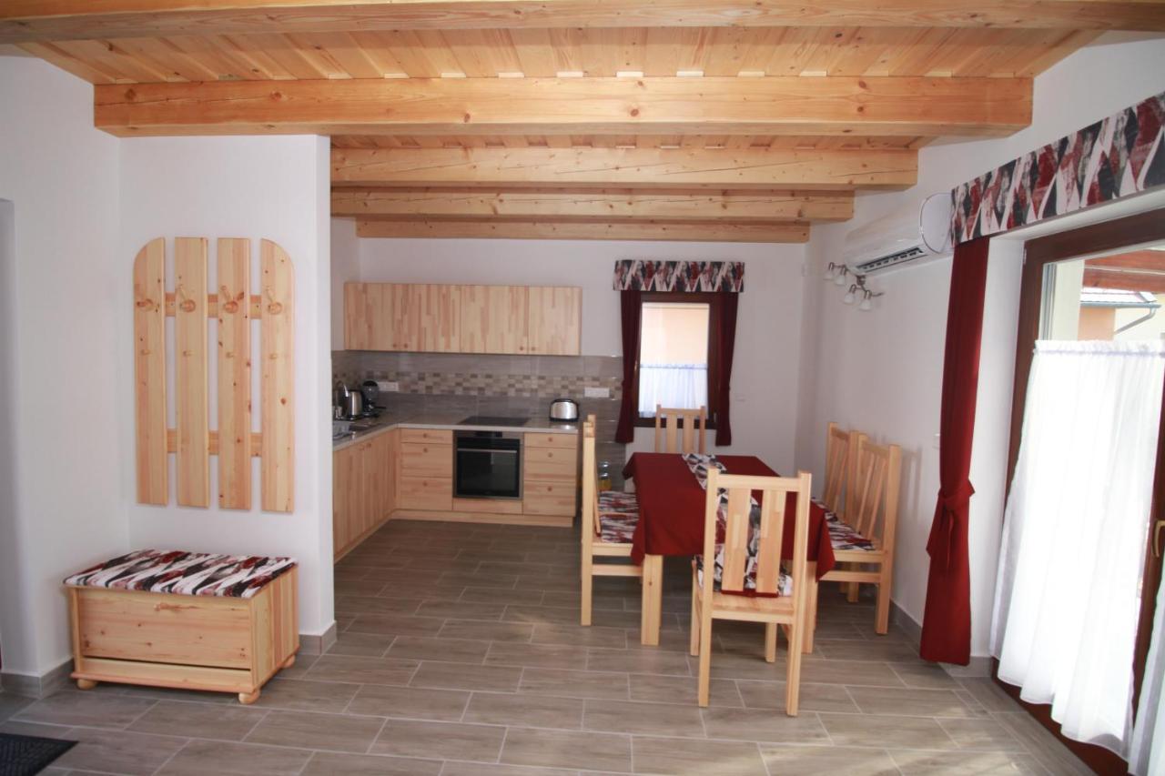 Boni Apartmanok Hegykő Eksteriør billede